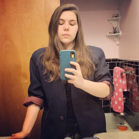 Meet your Posher, Hayden - Picture 5 of 6